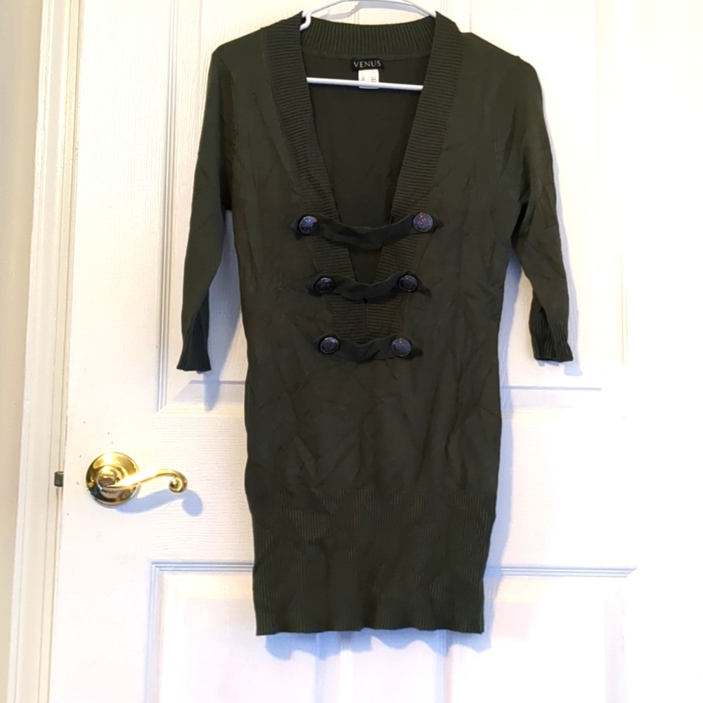 Women's Venus Olive Green Sweater size S